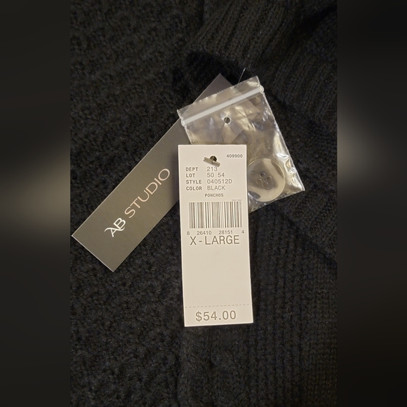 NWT AB Studio Sweater Cape/Poncho - Size XL - Picture 6 of 6